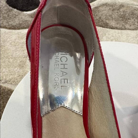 Michael Kors Red Stiletto Heels, Size 6, Patent Leather. - Picture 2 of 8